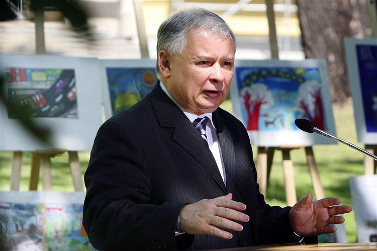Jaroslaw Kaczynski opløser med stor sandsynlighed regeringen om få dage. 