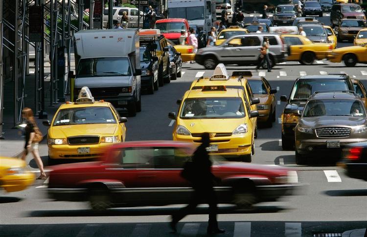 New York får statsstøtte til at begrænse biltrafikken på Manhattan. 
