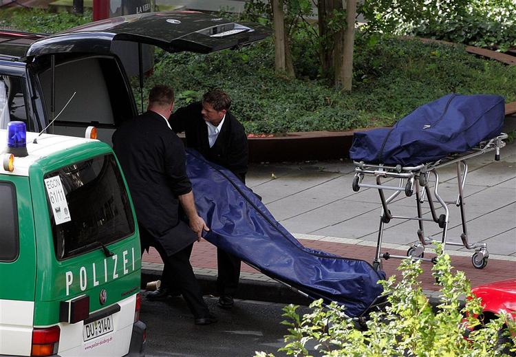 Blodbadet i Duisburg var formentlig kulminationen på et opgør mellem to mafiafamilier i Syditalien. 