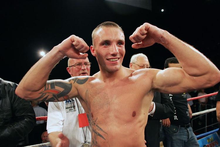 Joe Calzaghe er hurtig, men slår ikke særligt hårdt, siger Mikkel Kessler før mødet 3. november i Cardiff. 