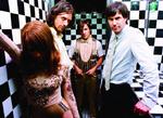 Det er sexet, det er saftigt, og samtidig er det sukkersødt, når sensuelle Jenny Lewis' stemme i front for Rilo Kiley driver ud af højttalerne. Foto: Warner Music 