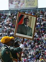 Mugabe blev hyldet på mødet i Lusaka. 