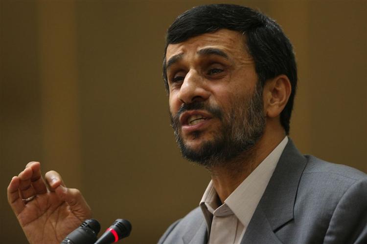 Irans præsident, Mahmoud Ahmadinejad, er ikke just tosset med Israel. I en offentlig tale kaldte han landet for et symbol på Satan. 