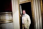 Efter en stribe år med store op- og nedture for Folketeatret satser den nye chef, Waage Sandø, på at genvinde fortidens optimisme på det snart 150-årige teater i Nørregade. Foto: Miriam Dalsgaard 