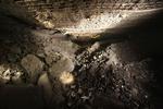 Redningsarbejdere i Utah vil på fredag bore et sjette og sidste hul i håbet om at finde de seks minearbejdere, der er fanget i den sammenstyrtede Crandall Canyon-mine på 17. døgn. 