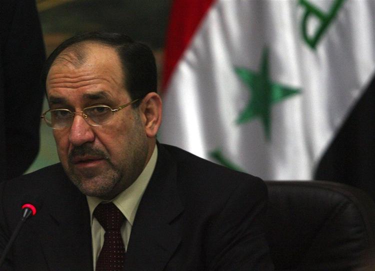 Iraks udsatte premierminister Nuri al-Maliki er kommet yderligere under pres efter, en republikansk lobbyvirksomhed er begyndt at føre smedekampagne mod ham. 