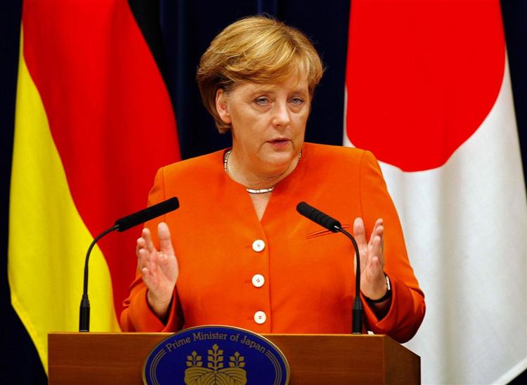 På et pressemøde i Japans hovedstad, understregere Merkel, at Tyskland ikke vil forhandle med Taleban. 