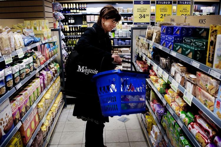Hvor mange økologiske varer kommer du i kurven, når du handler ind? 