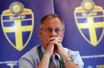 Sveriges landstræner Lars Lagerbäck mener, at det danske landshold er klart bedre offensivt end defensivt. 