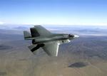 Socialdemokraterne vil have Rigsrevisionen til at kuglegrave såvel de hidtidige udgifter på omkring en mia. kr., som Danmark allerede har bidraget med til udviklingen af Joint Strike Fighter, samt de omkostninger, der kan blive aktuelle, når Danmark skal have nye kampfly. 