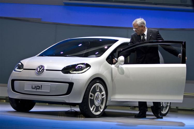 VW Up kunne være et bud på en moderne bybil, som både vil være økonomisk og billig i anskaffelse. 