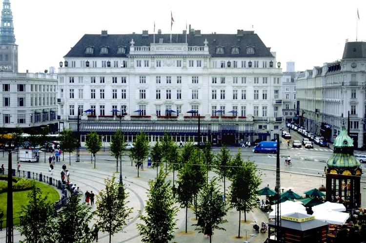 Det legendariske Hotel D' Angleterre i København er blevet solgt. 