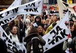 Demostration mod besparelserne i 2005. 
