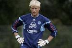 Kasper Scmeichel fortsætter som førstevalg mellem stængerne for Manchester City. 