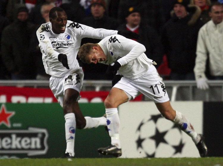 Den tvivlsomme duo jubler efter 1-0-sejren over Man. United i 2006. 