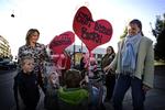 Københavns pædagoger kræver alle besparelser fjernet. Indtil videre har overborgmester Ritt Bjerregaard tilbudt at droppe sparekrav på 40 millioner kroner. 