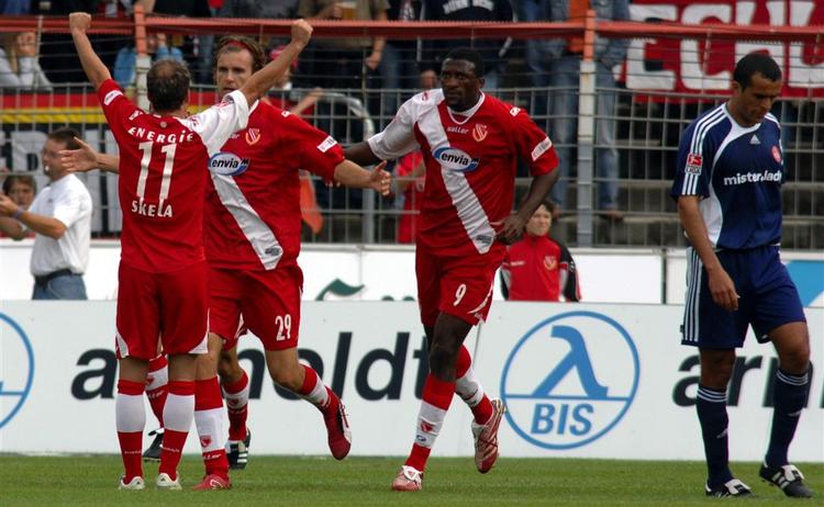 Dennis Sørensen(29) som målscorer i en tidligere Bundesligakamp for Cottbus. Lørdag nettede den danske spiller igen for Cottbus. 