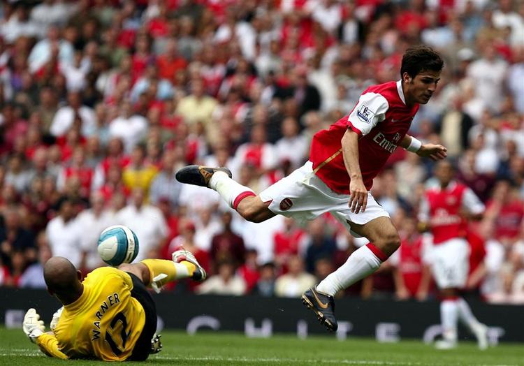 Cesc Fabregas har scoret fire gange i ligaen i denne sæson og to gange i Champions League. 