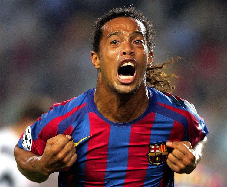 Ronaldinho kommer ikke på banen mere i indeværende sæson, oplyser Barcelona. 
