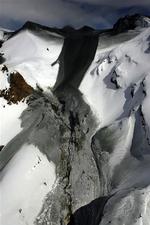 Mount Ruapehu-vulkanen i New Zealand sendte aske og klipppestykker højt op i luften. 