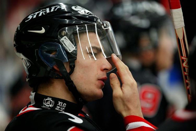 Frans Nielsens comeback i nat til New York Islanders blev ikke den store succes. Holdet tabte 6-1 i en træningskamp ude mod New Jersey Devils. 