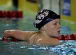 Pernille Larsen får sin internationale debut i seniorsammenhæng, når hun om to måneder skal til kortbane-EM i Ungarn. 