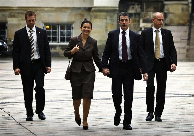 Statsminister Anders Fogh Rasmussen og fru Anne-Mette indledte åbningen af Folketinget med den traditionelle gudstjeneste. 