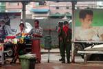 EU skærper sanktionerne over for Myanmar, efter at  militærstyret har slået fredelige demonstrationer ned med hård hånd. 