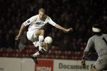 Brede Hangeland skal have en ny makker i FCK-forsvaret i de første UEFA Cup-kampe, fordi Michael Gravgaard får karantæne efter udvisningen mod Lens. 
