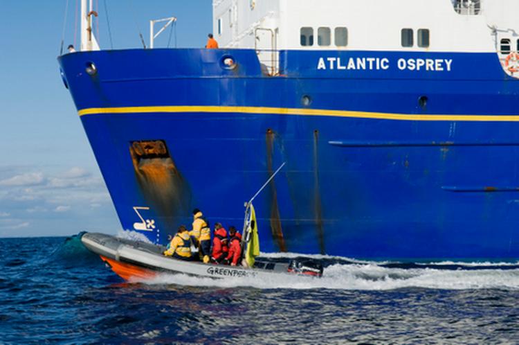 Atlantic Osprey havde allerede sat kurs mod Sellafield-værket, da miljøministeren kommenterede på sagen. 
