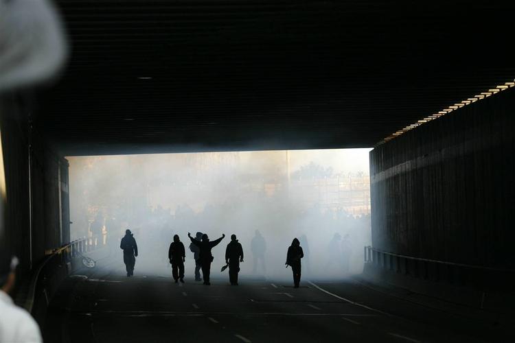 Gå hjem i god ro og orden. Sådan lyder opfordringen fra demonstranterne til hinanden efter dagens forsøg på at besætte et hus på Grøndalsvænge Alle. 