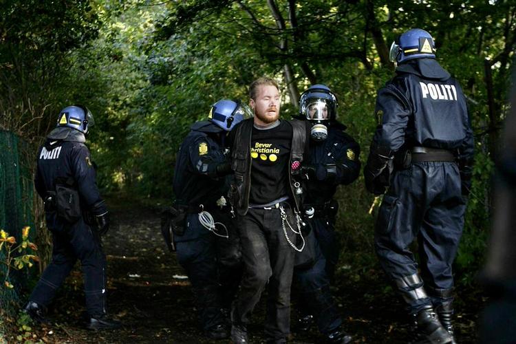 436 personer har politiet anholdt i forbindelse med G13-demonstrationen. 