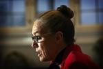 Ritt Bjerregaard har ingen kommentarer til gårsdagens demonstrationer og masseanholdelser. Pinligt, mener aktivister. 