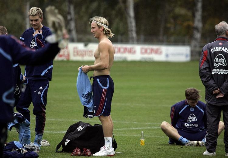 Christian Poulsen har nu udstået karantænen efter den skæbnesvangre kamp mod Sverige i juni. Men nu melder der sig tvivl om, hvorvidt han overhovedet bliver klar til Spanienskampen. 