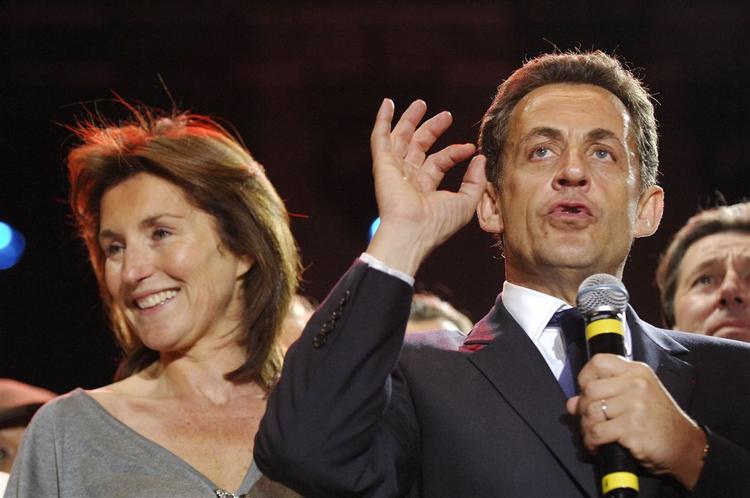 Nicolas Sarkozy sammen med sin daværende hustru  Cecilia. 