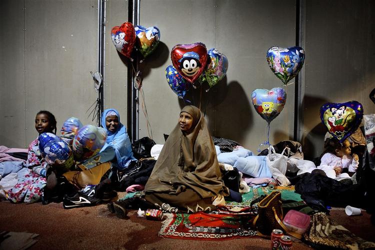 Eid er en stor fest for muslimerne. Her fra en fejring i Valby Hallen. 