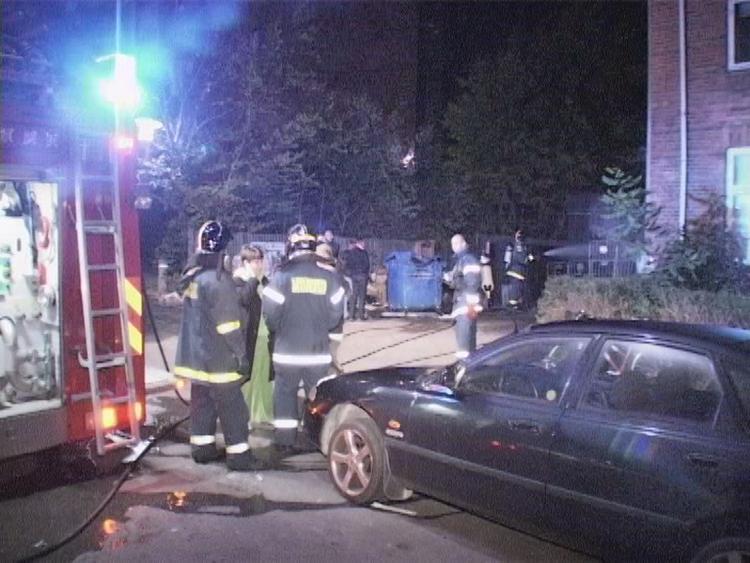 Branden på Uffesgade fik en overgang flammer til at slikke 10-12 meter op ad en forretning på Jagtvej. 