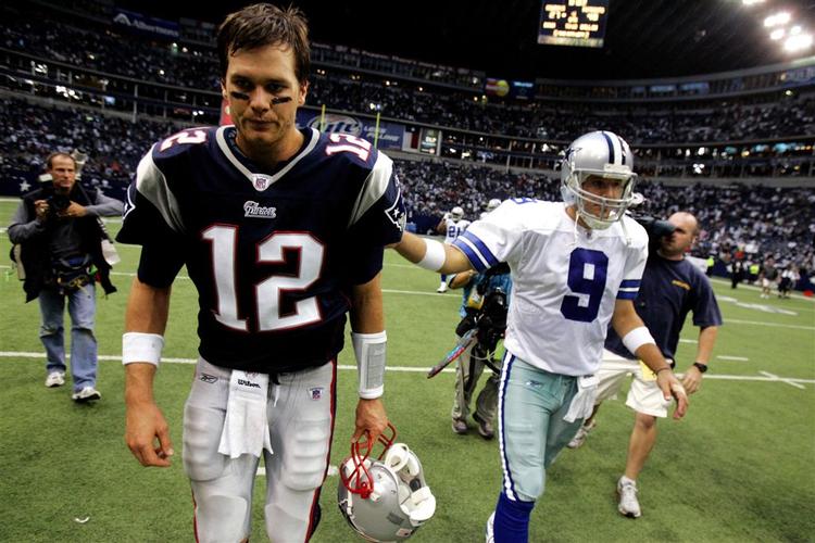 Tom Brady spillede aldeles fantastisk, da Patriots besejrede Dallas Cowboys i nattens  topopgør i NFL. 