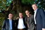 De fire erhvervsfolk bag det nye filantropiske mobilteleselskab  er Robert Schelde, Jacob Bastholm, Jan Eriksen og Jan Madsen. 