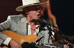 PEOPLE NEIL YOUNG