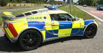Forsøg ikke at køre fra denne politibil. Engelsk politi bruger en Lotus Exige S som middel til at komme i kontakt med fartglade unge. Foto: Lotus 
