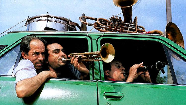 Sigøjner-bandet Fanfare Ciocarlia giver koncert i Danmark i denne uge. 