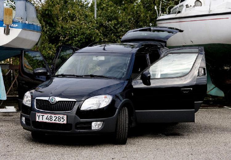 pyntet. Skoda Roomster Scout er klædt lidt ud for at få den til at ligne en offroader. Men det er den overhovedet ikke. 