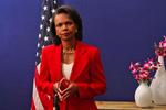 Condoleezza Rice er »skuffet over« Musharrafs beslutning om at indføred undtagelsestilstand i Pakistan. 