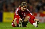 Fernando Torres var tilbage på Liverpools træningsanlæg mandag og manager Benitez håber, at målmageren bliver klar til det vigtige møde med Besiktas, som med uafgjort eller sejr kan sende Liverpool ud af mesterligaen. 