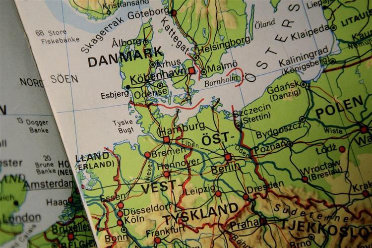 DDR har overlevet - i danske skolebøger. 