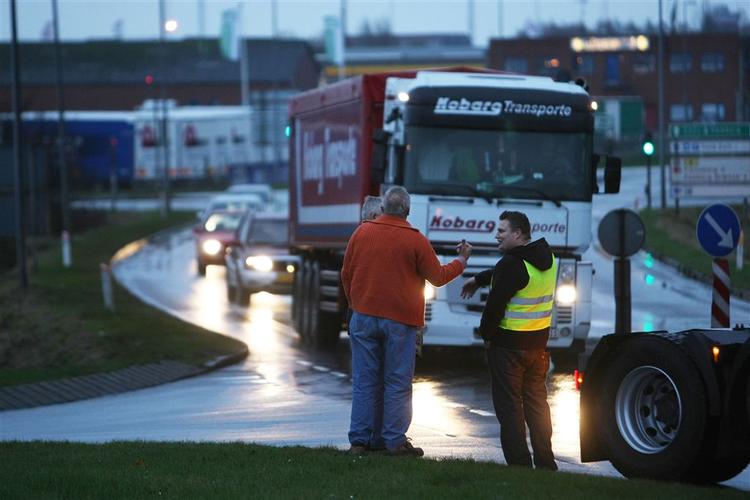De jyske chauffører strejker endnu. 