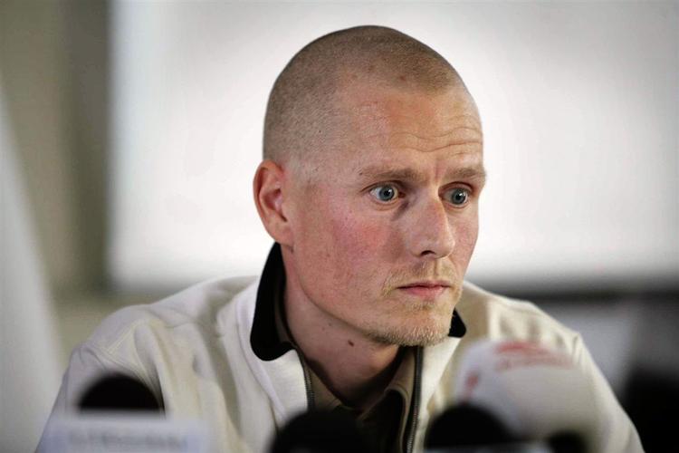 »Nu er tiden kommet til at fortælle sandheden«, siger Michael Rasmussen. 