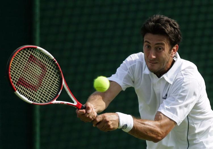 Det var imod ATP's regler, da Alessio Di Mauro spillede om penge på tenniskampe. 