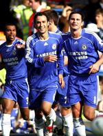 Ricardo Carvalho (midt) er nyeste mand på Chelseas skadesliste. 